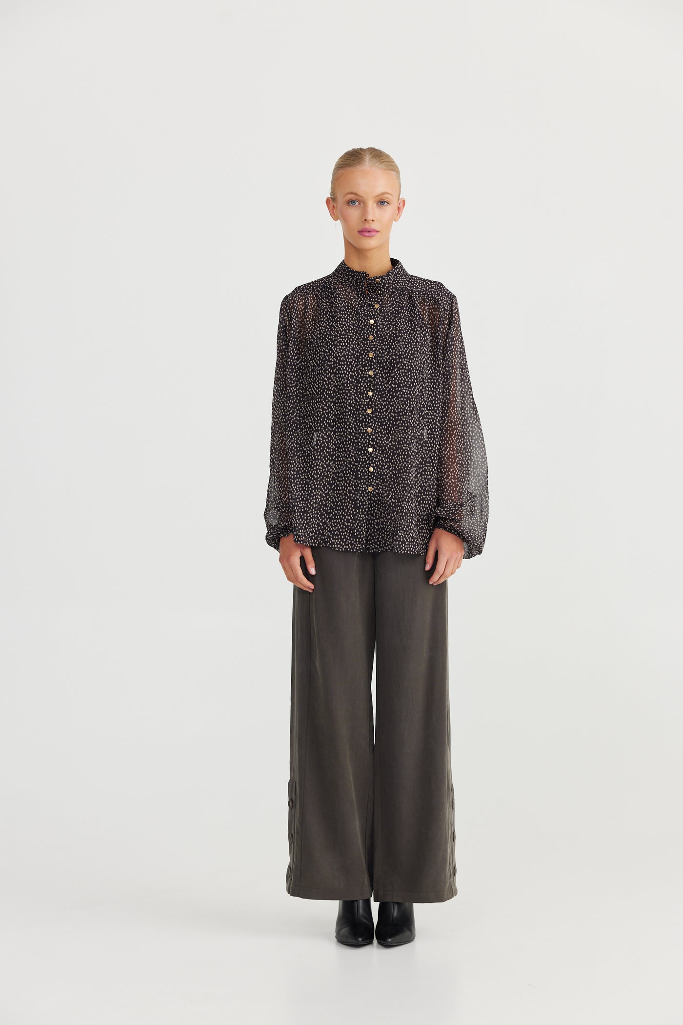 Sylvie Shirt | Black Taupe Spot