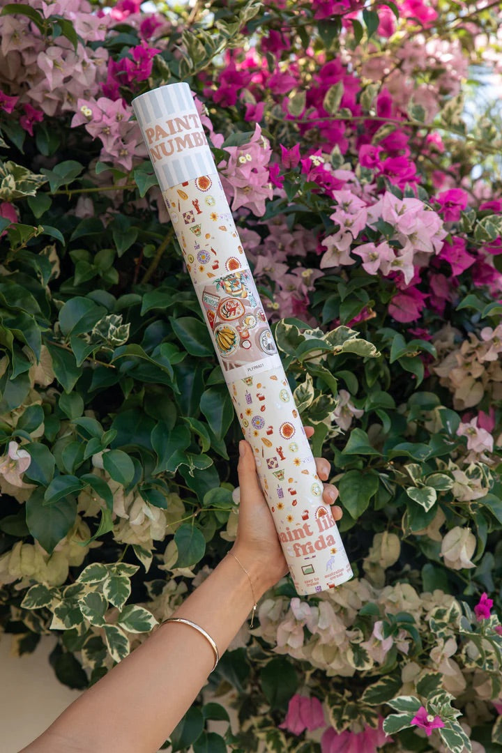 BIRTHDAY FLOWERS (ROLLED)