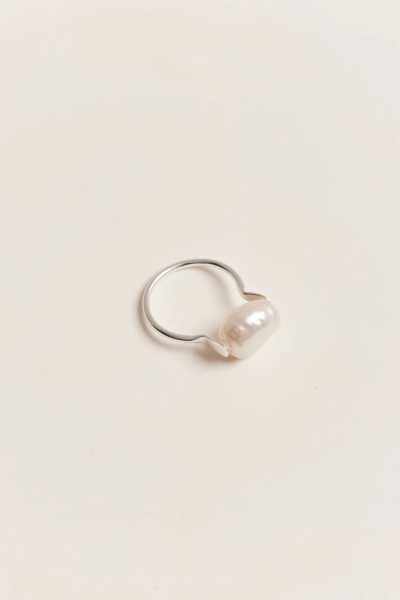 Esme Pearl ring