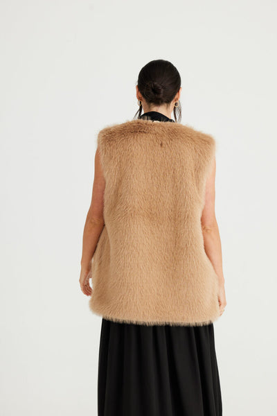 Brave & True - Aspen Fur Vest - Walnut - Womens Fashion