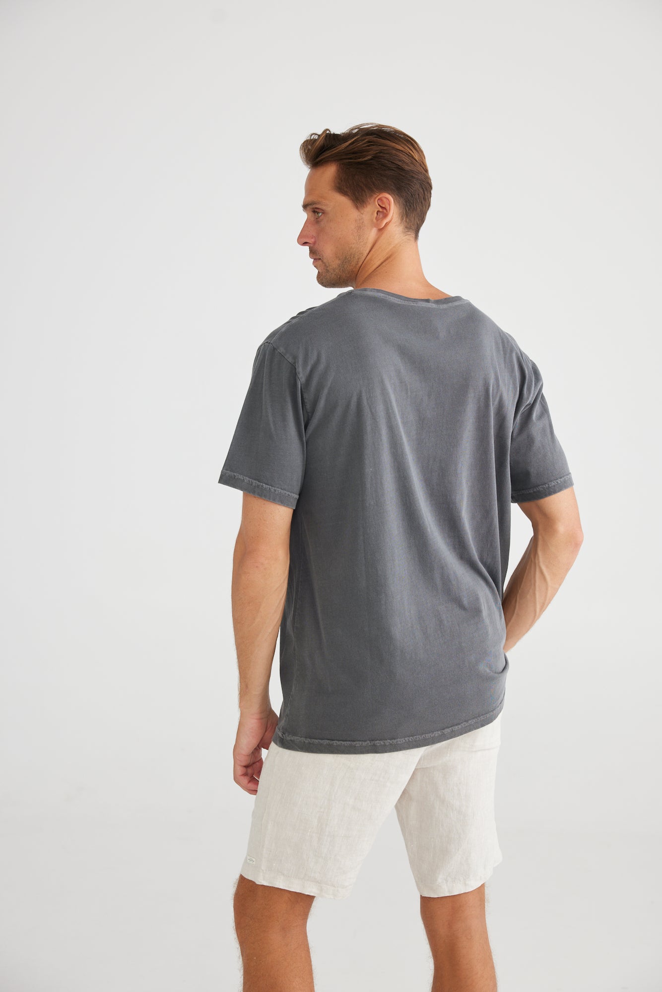 SURF TEE - CHARCOAL